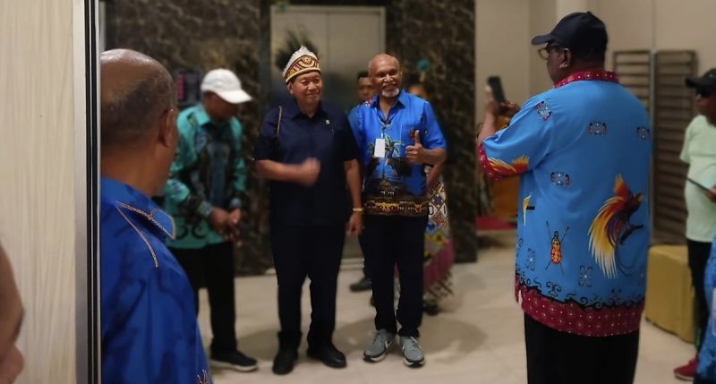 Tonny Tesar Ajak Masyarakat Yapen Waropen Merapatkan Barisan Demi Papua Utara